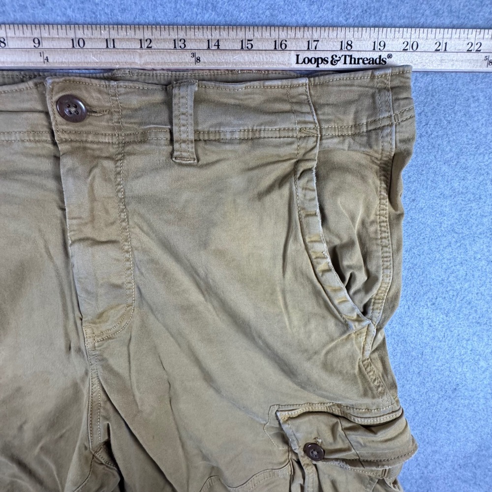 American Eagle Cargo Shorts Mens 38 Tan Extreme Flex Khaki Hiking Y2K Style - Picture 3 of 14